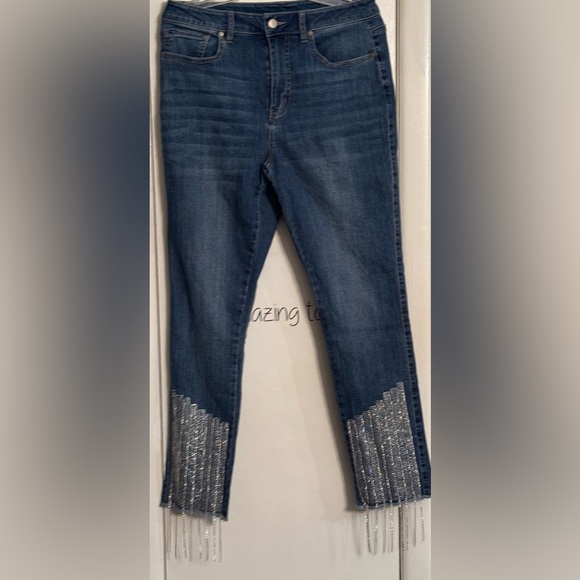 Blue Skinny Jeans with Patchwork Style and Frayed Hem - Picture 6 of 8